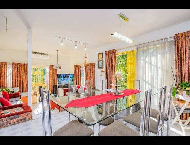 4 BEDROOM HOUSE FOR SALE IN RESERVOIR HILLS